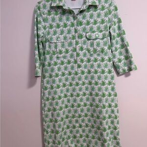 Fantastic like new Persifor Green Leaf Print 3/4 Sleeve Dress size M